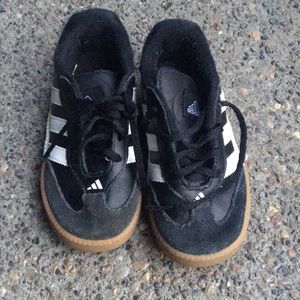 Addidas Samba shoes